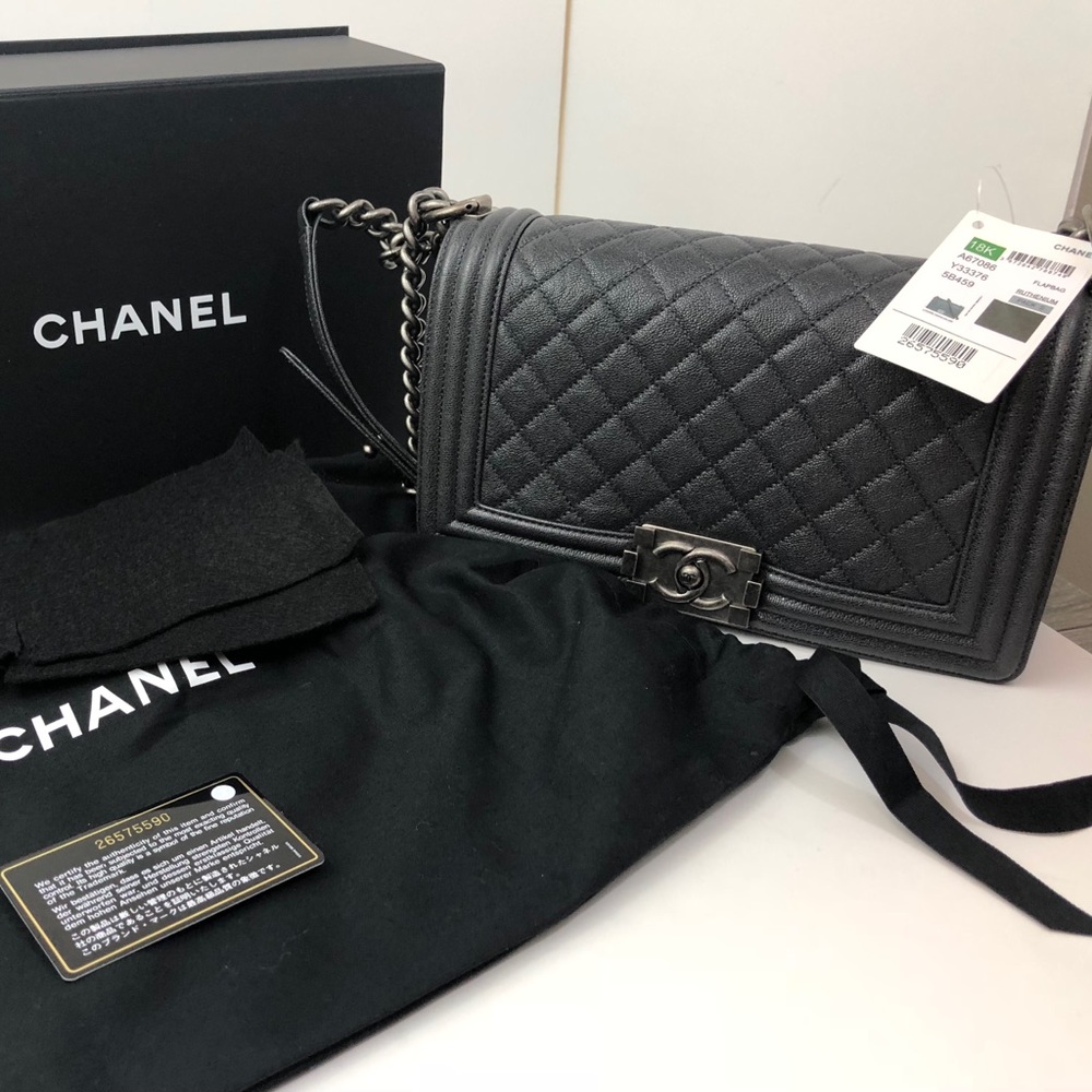 🦄 Chanel Boy Handbag